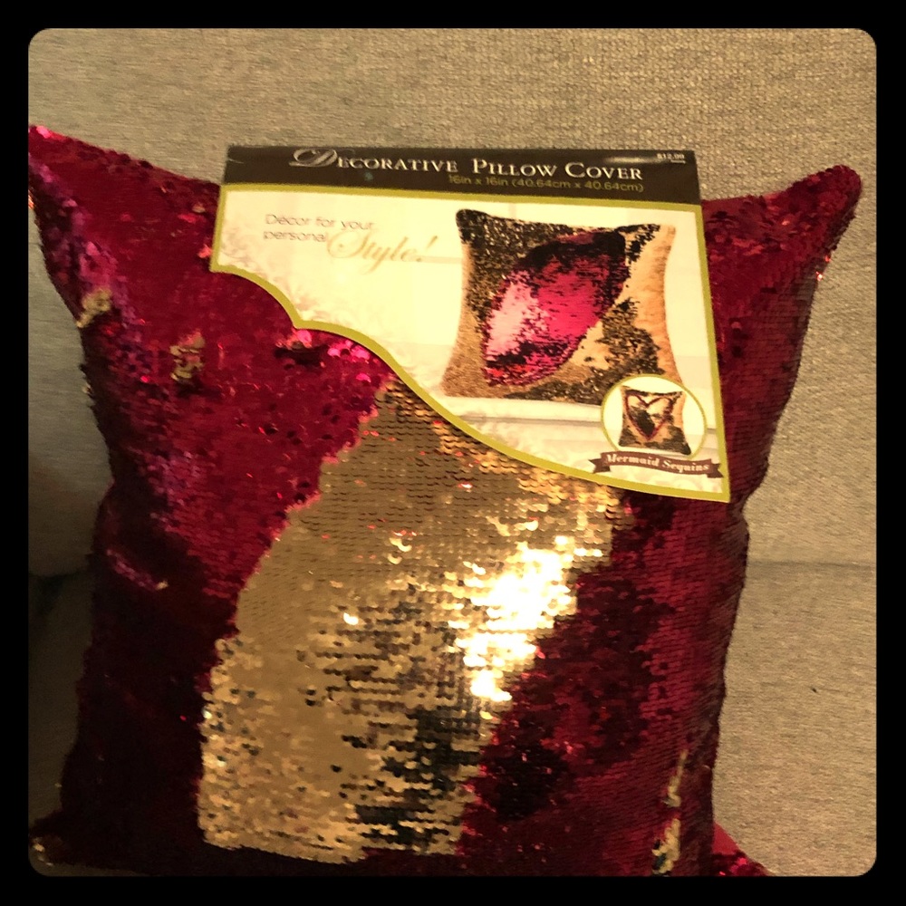 Sequin pillows one pair